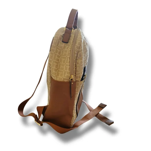 🌿Tommy Hilfiger Women's Logo Jaquared Dome Tan & Brown Backpack - Picture 5 of 12